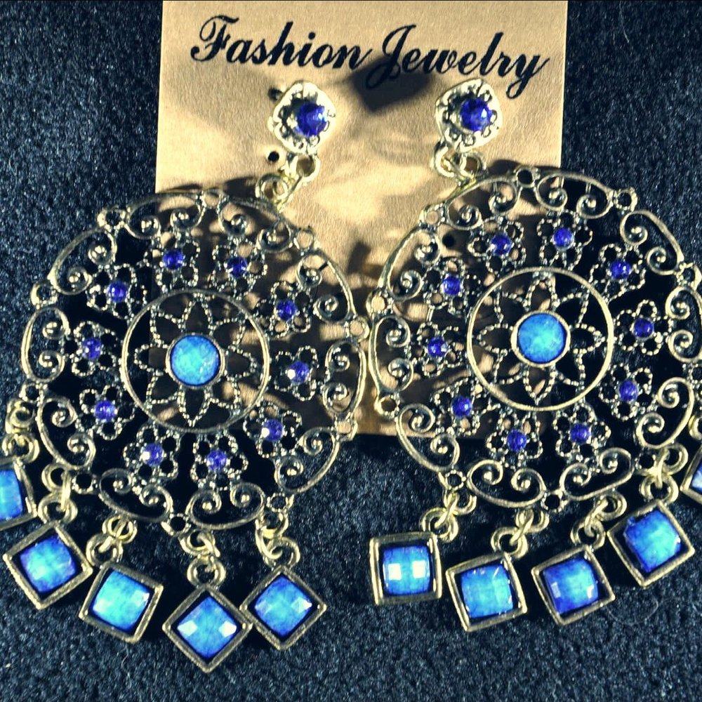 Bohemian vintage style earrings